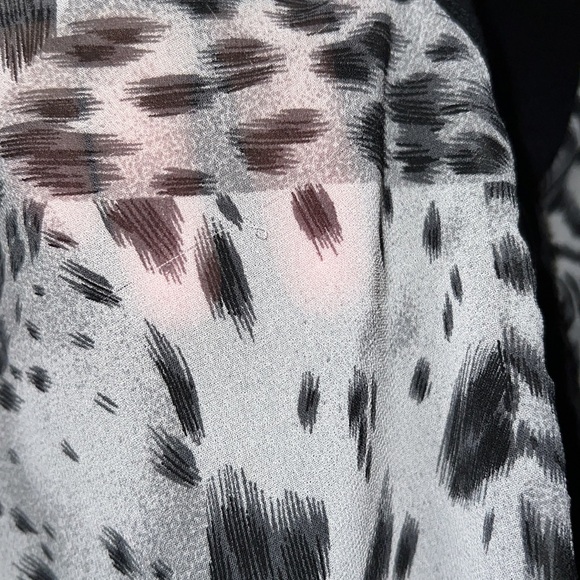 Torrid button up sweater with sheer front size 3 - Picture 4 of 6